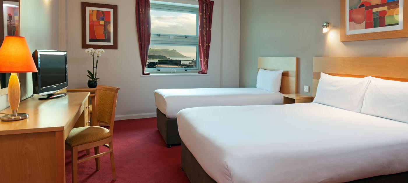 Leonardo Hotel Plymouth Room photo